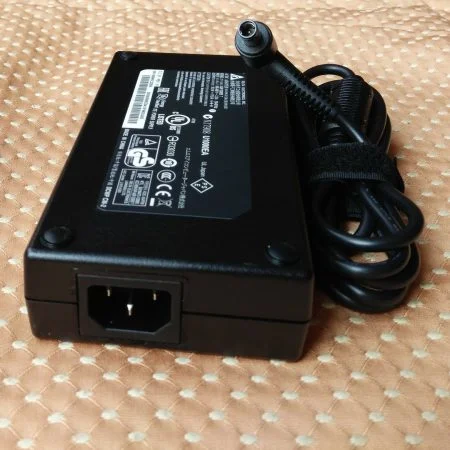 Sạc Laptop MSI GT83VR 6RF